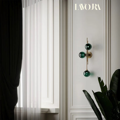 Naia Wall Lamp