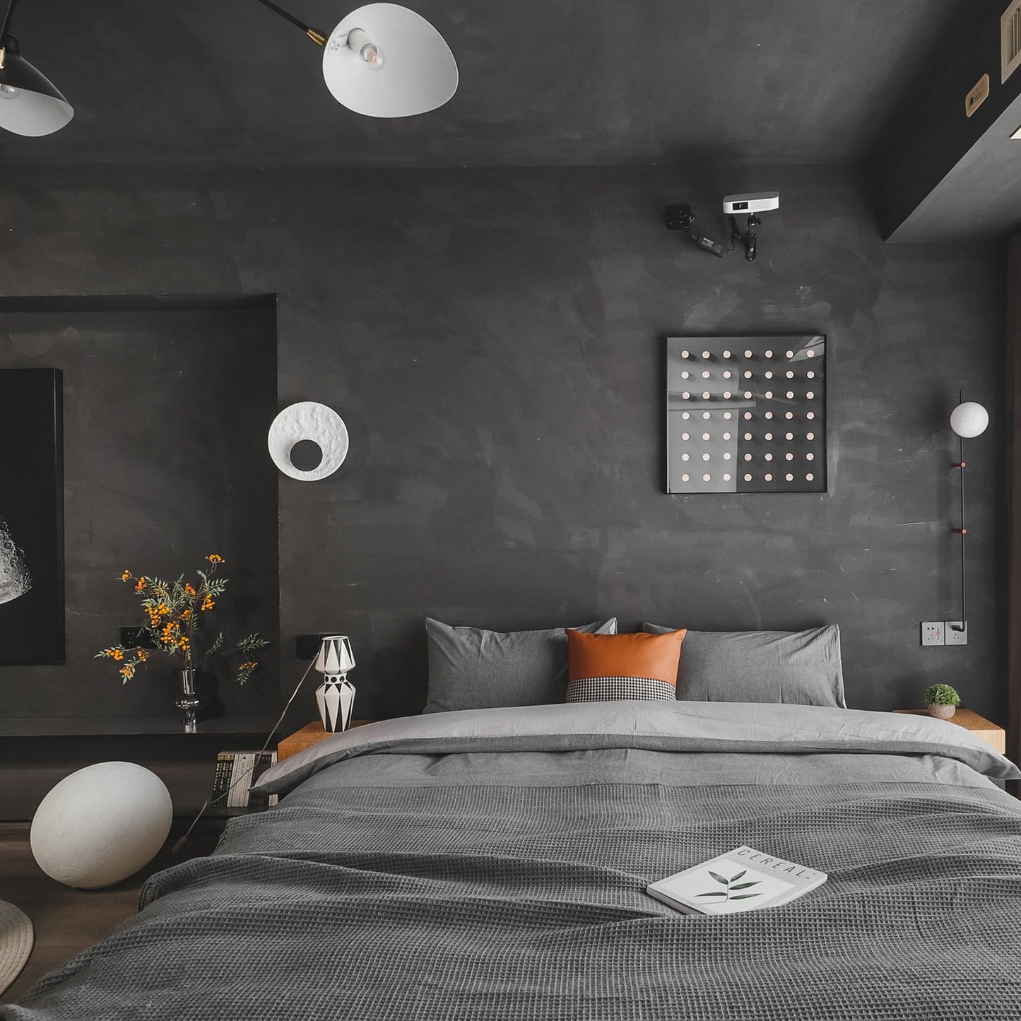 Enzo Wall Lamp