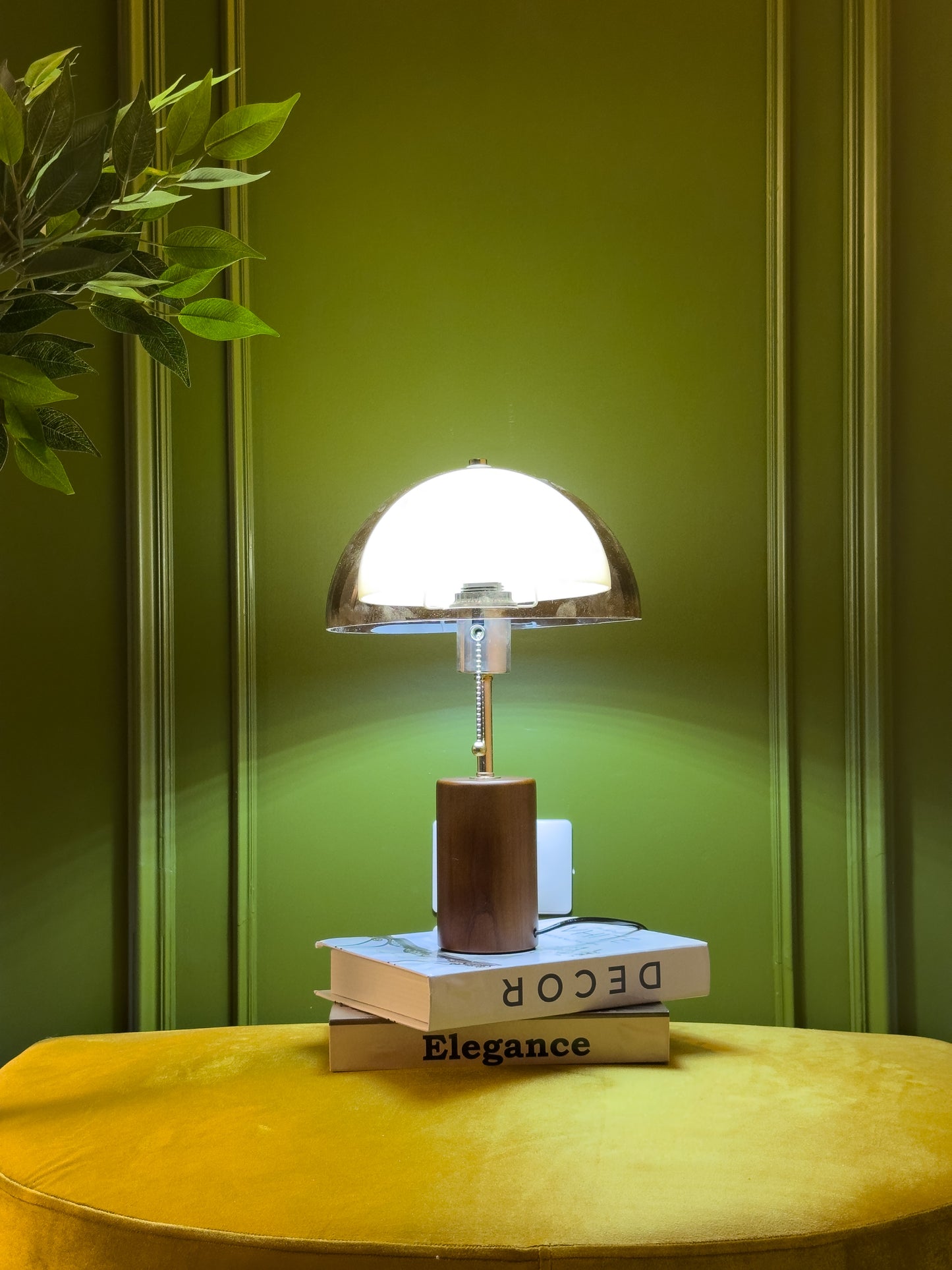 Isabella Table Lamp